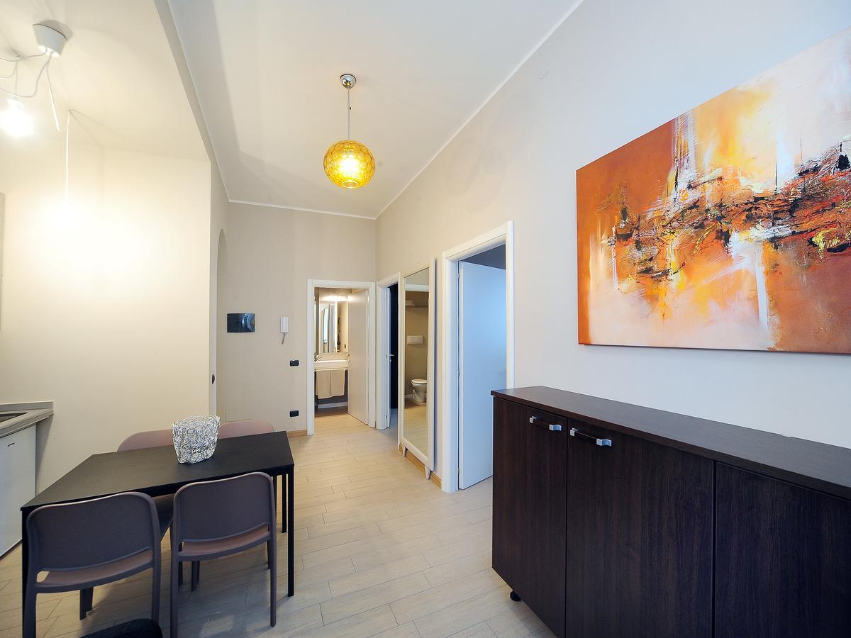 Urban District Apartments - Milan Old Town Central 2 Br Экстерьер фото