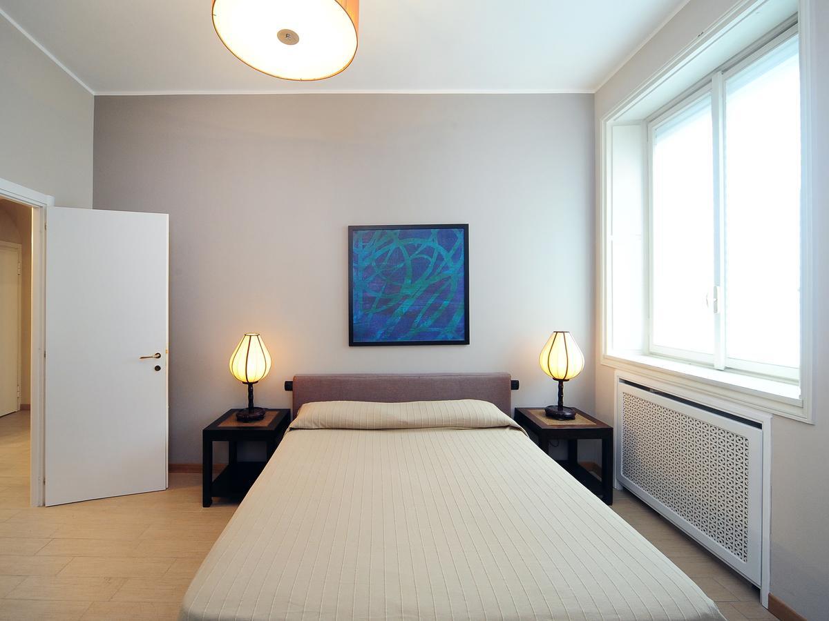 Urban District Apartments - Milan Old Town Central 2 Br Экстерьер фото